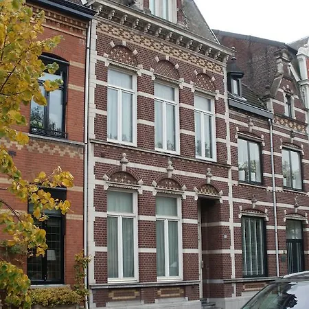 Bed and breakfast Op De Burg 3*