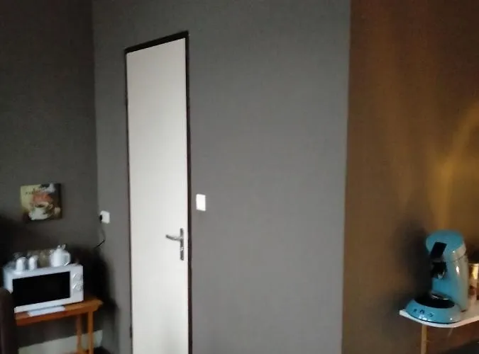 Alojamento de Acomodação e Pequeno-almoço Op De Burg Venlo