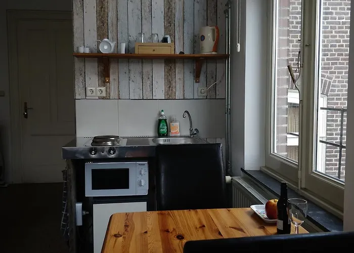 Op De Burg Bed & Breakfast 3*